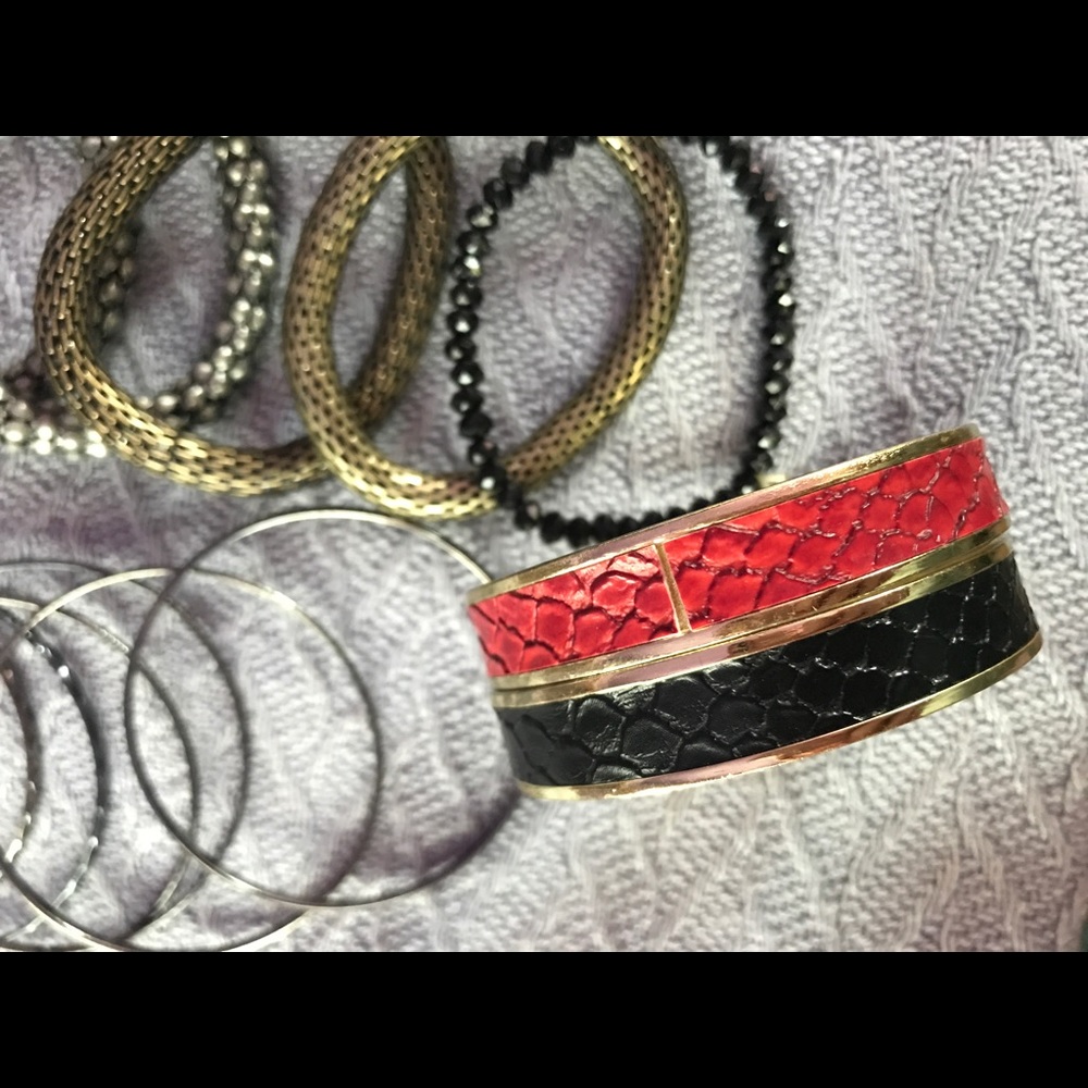 Bundle of 14 bracelets